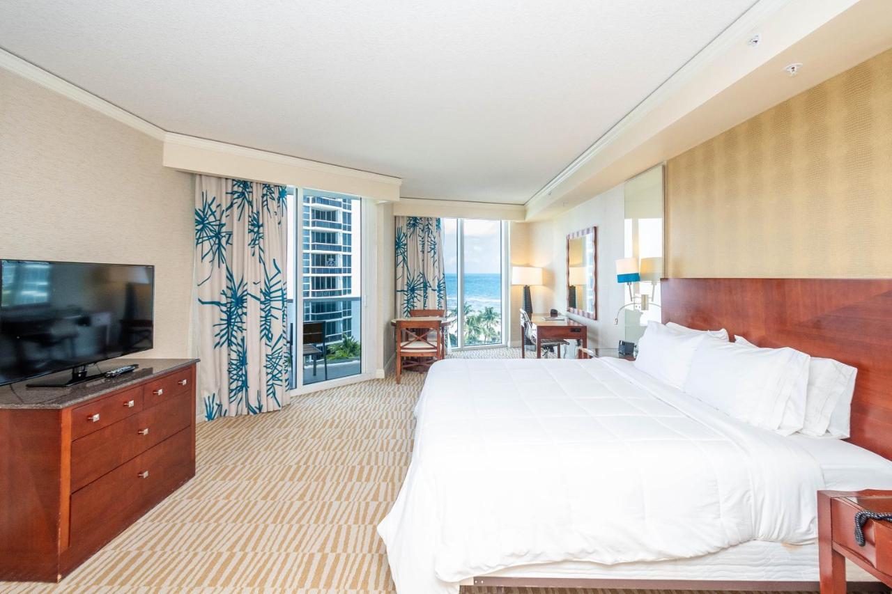 Trump Intl 2 Bedroom Apartment 1600 Sqf Ocean And Bay View Sunny Isles Beach Exterior foto