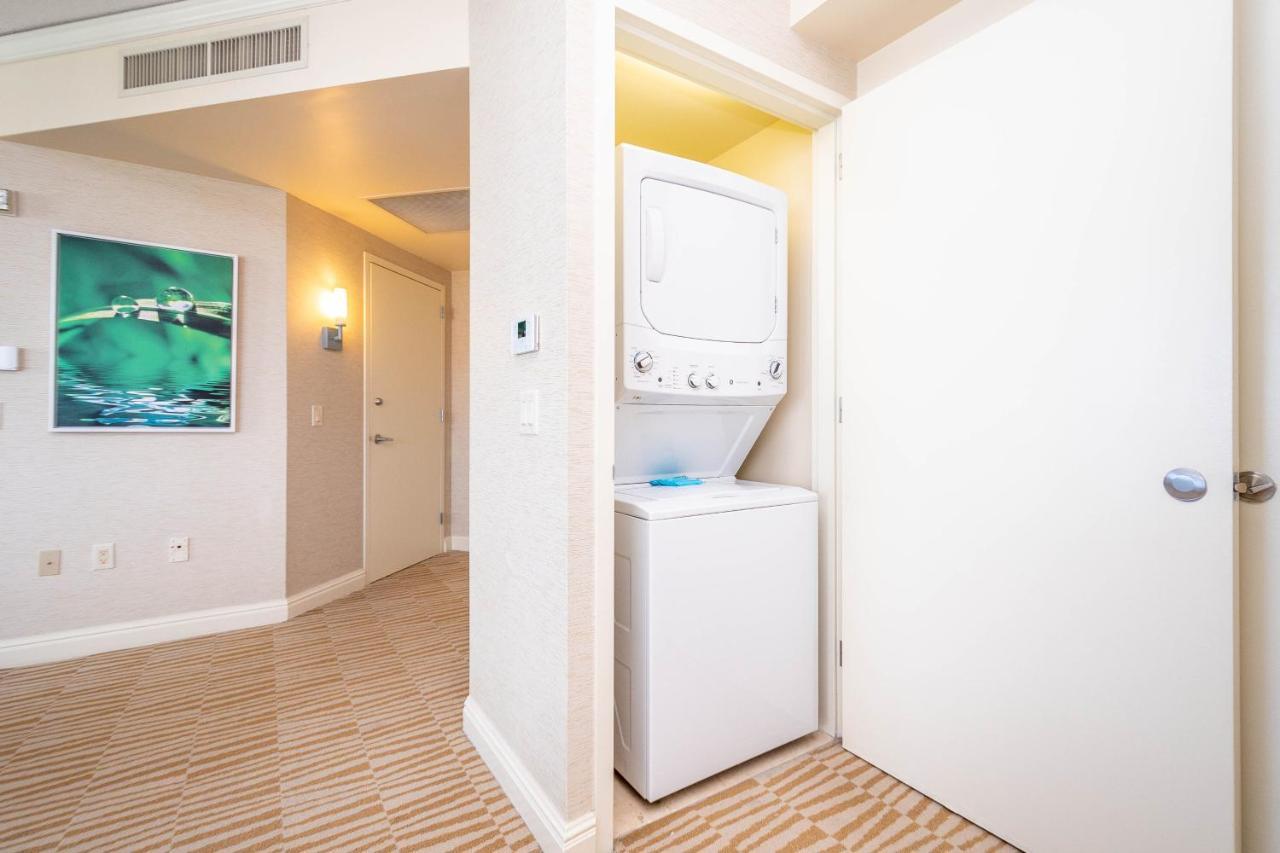 Trump Intl 2 Bedroom Apartment 1600 Sqf Ocean And Bay View Sunny Isles Beach Exterior foto